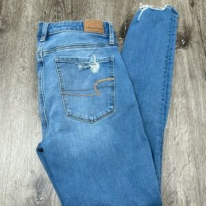 American Eagle Super Hi-Rise Jegging